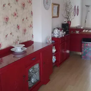  Bed & Breakfast Bed En Broodje Bloem Netherlands